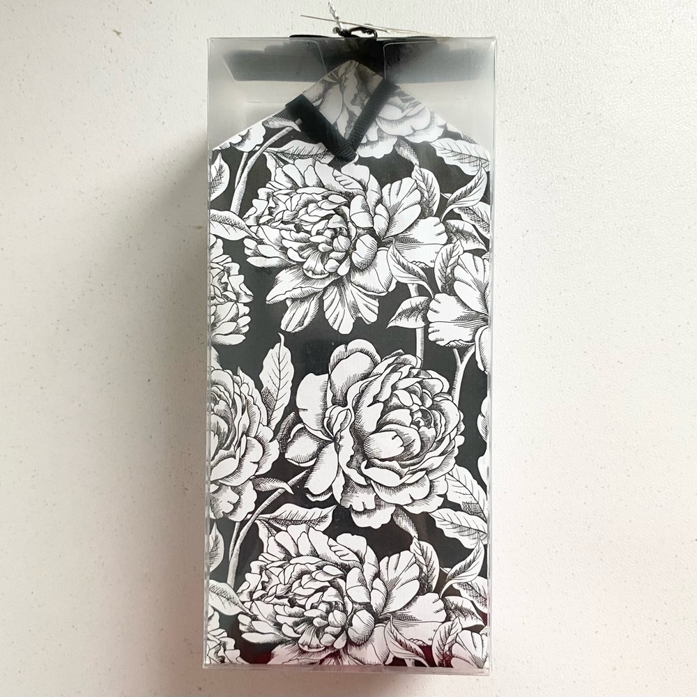 [ 3/$10 ] Lilac & Wild Rose Hanging Sachets